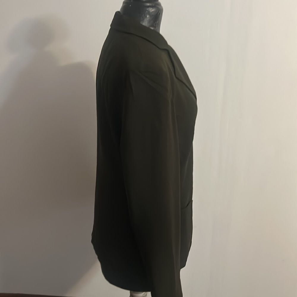 Anne Klein Green 3 Button Wool blazer, size 10 - Picture 6 of 8